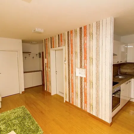 Bohinjskih 7 بوينج