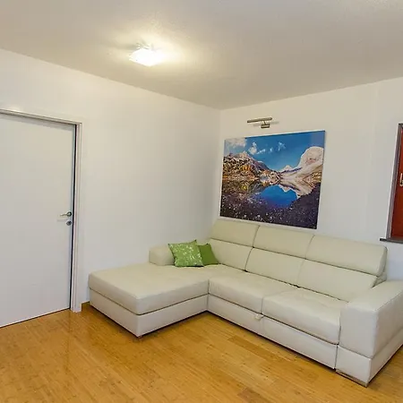 Bohinjskih 7 Apartamento