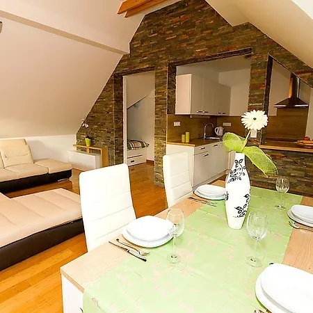 Apartment Bohinjskih 7